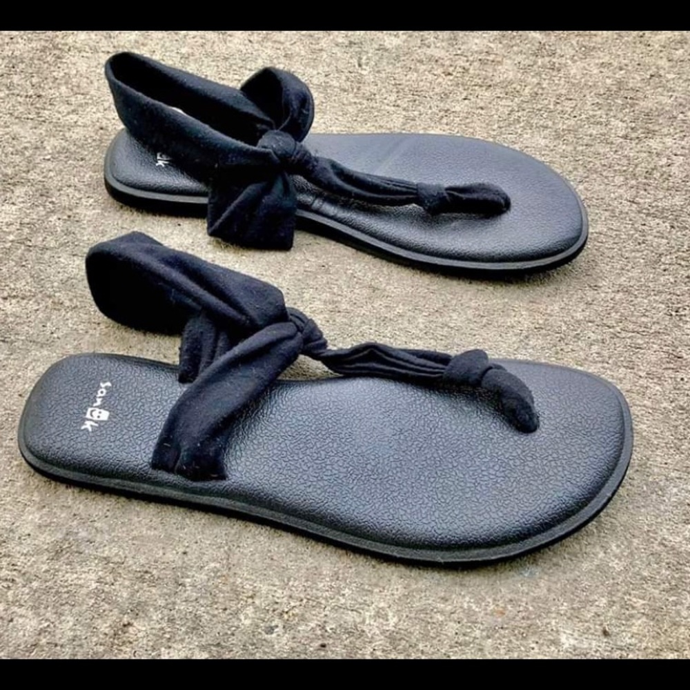 Black Sanuk Ella Sandler’s